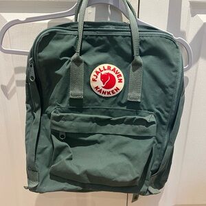Fjllraven Kanken light green backpack